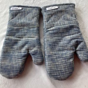 Set of Kitchenaid Oven Mits